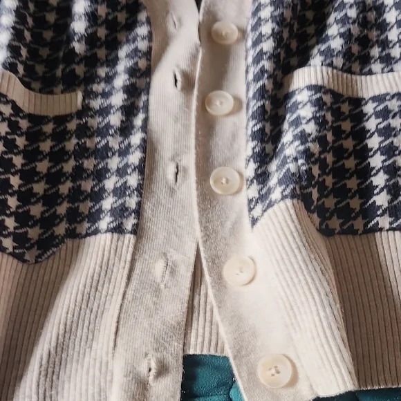 a new day Black and Cream Houndstooth Cardigan - Picture 5 of 5